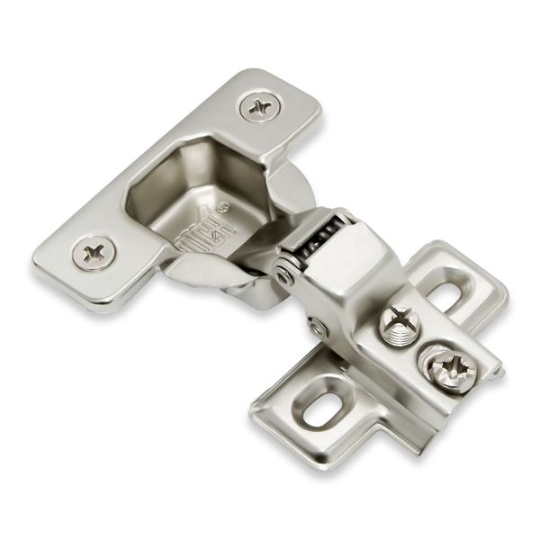 Self-close hinge for 1/2 inch overlay cabinet doors with slide-on installation and compact profile